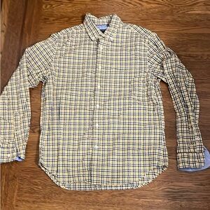 Men’s Banana Republic medium Camden fit button down shirt